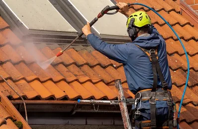 Démoussage et hydrofuge de toiture à Habarcq